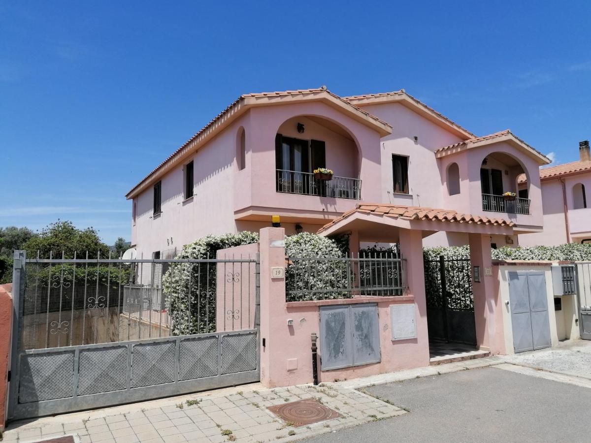 Casa Grace Pula Apartment Bagian luar foto